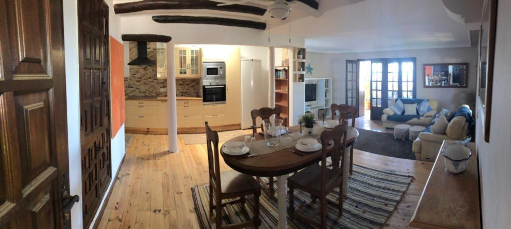 Beautiful 3-Bed Vacation House In Mácher Exteriér fotografie